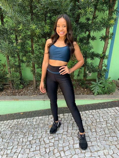 Conjunto Preto com Azul Petróleo Cirre