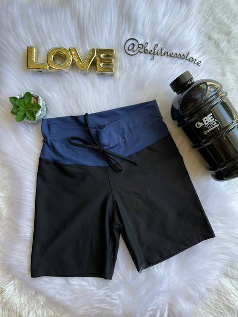 Shorts com Cordao Preto com Cos Azul Marinho